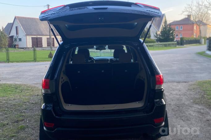 Jeep Grand Cherokee WK2 [restyling] SUV 5-doors