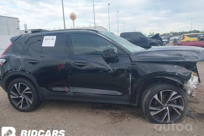 Volvo XC40 1 generation Crossover