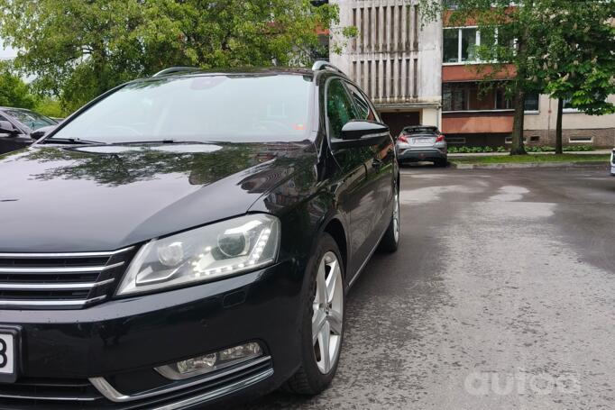 Volkswagen Passat B7 Variant Alltrack wagon 5-doors