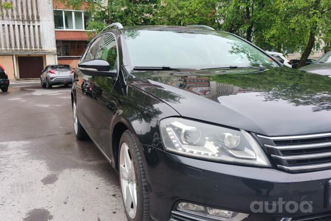 Volkswagen Passat B7 Variant Alltrack wagon 5-doors