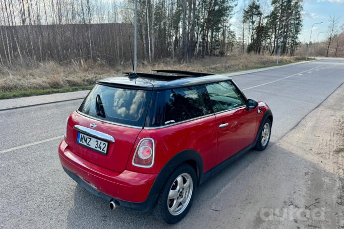 Mini Cooper R56 Hatchback