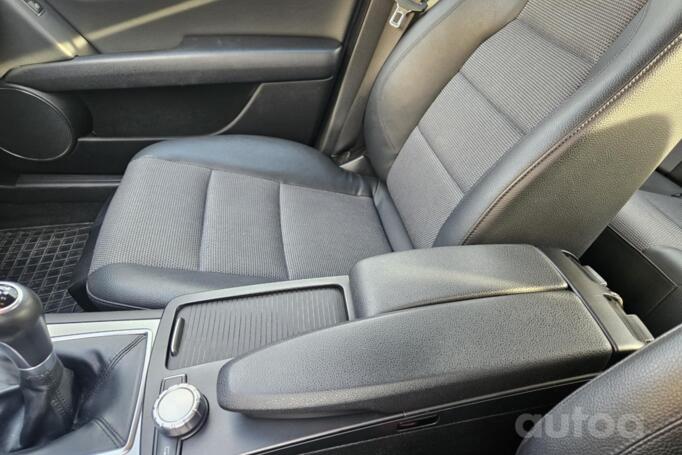 Mercedes-Benz C-Class W204/S204/C204 [restyling] Sedan 4-doors