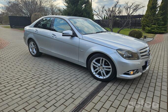 Mercedes-Benz C-Class W204/S204/C204 [restyling] Sedan 4-doors