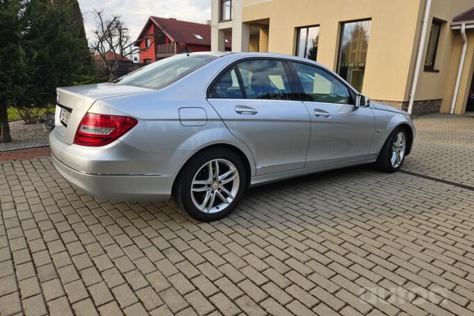 Mercedes-Benz C-Class W204/S204/C204 [restyling] Sedan 4-doors