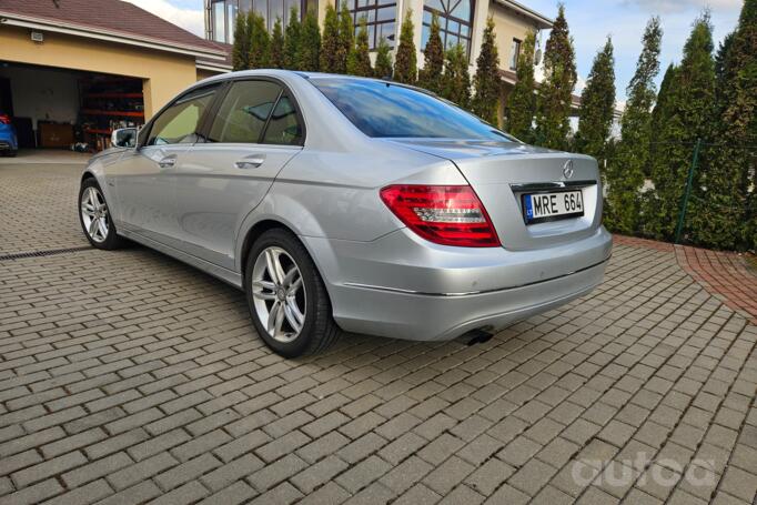 Mercedes-Benz C-Class W204/S204/C204 [restyling] Sedan 4-doors