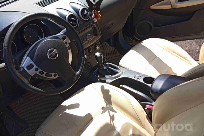Nissan Qashqai+2
