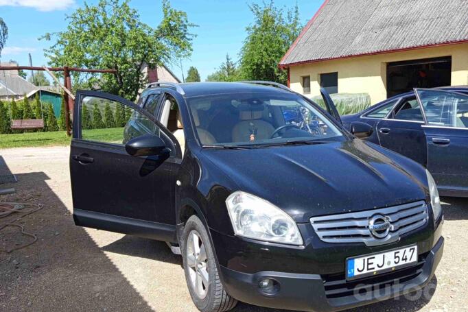 Nissan Qashqai+2