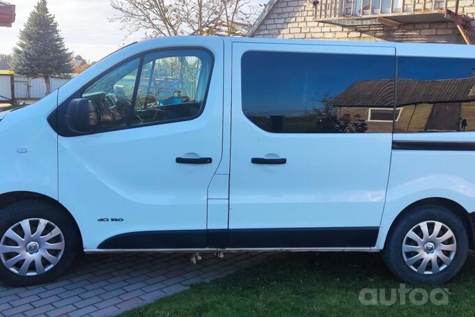 Renault Trafic 3 generation Minivan