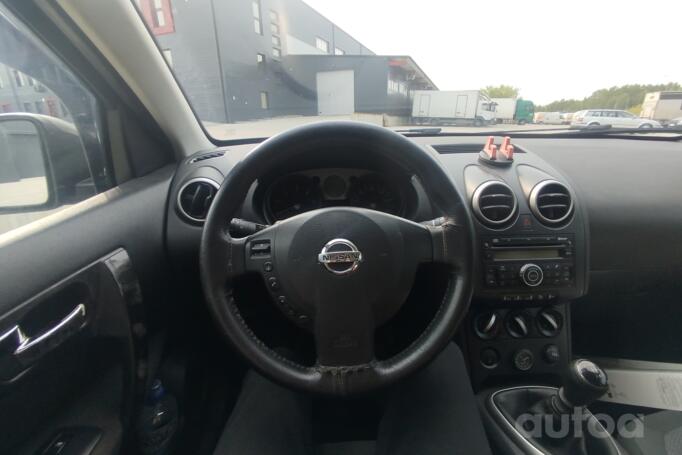 Nissan Qashqai 1 generation Crossover 5-doors