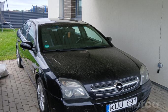 Opel Vectra C GTS hatchback