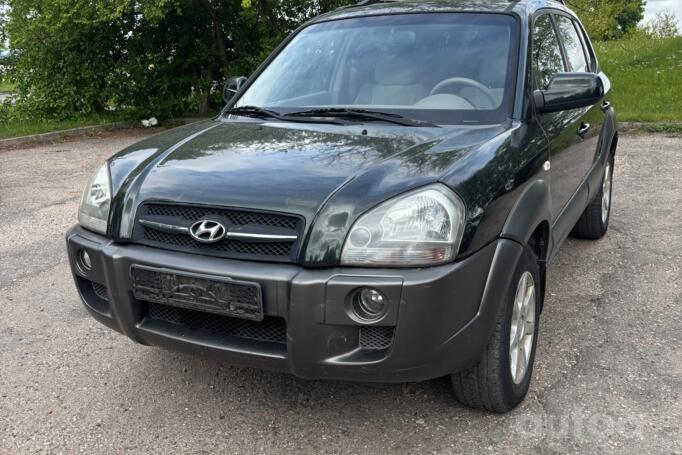 Hyundai Tucson 1 generation Crossover