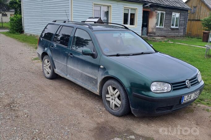 Volkswagen Golf 4 generation wagon