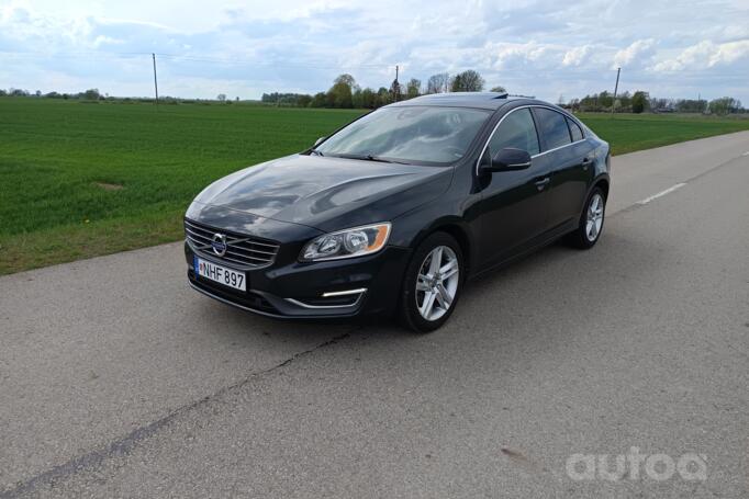 Volvo S60 2 generation [restyling] Sedan 4-doors