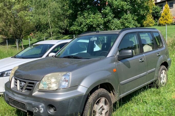 Nissan X-Trail T30 Crossover