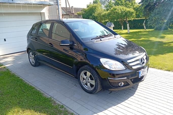 Mercedes-Benz B-Class W245 [restyling] Hatchback