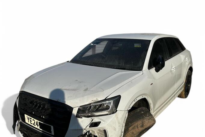 Audi Q2 1 generation Crossover