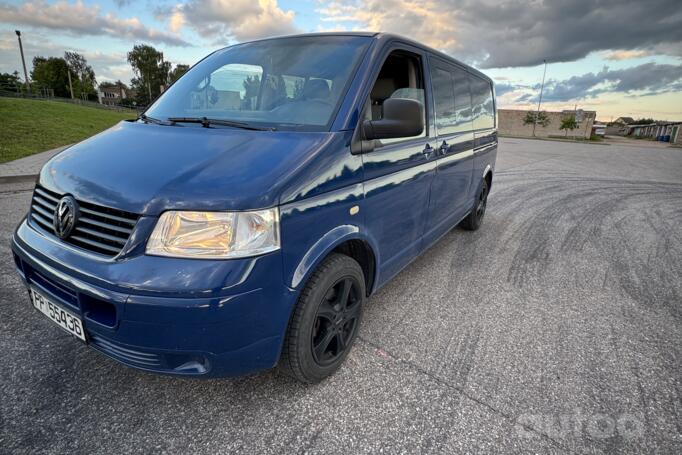 Volkswagen Transporter T5 Minivan 4-doors