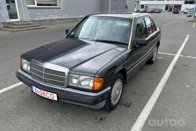Mercedes-Benz 190 (W201) 1 generation