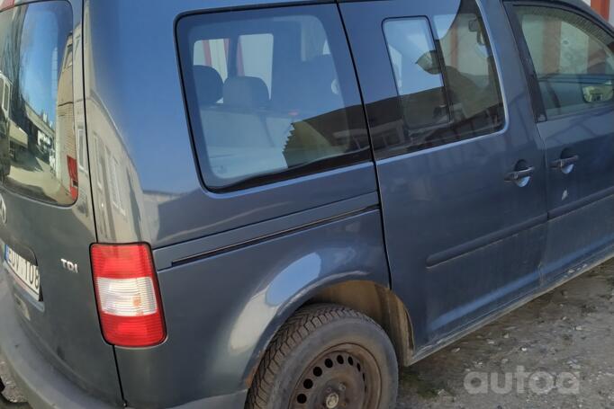 Volkswagen Caddy 3 generation Tramper minivan 5-doors