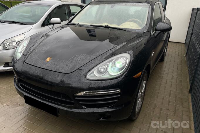 Porsche Cayenne 958 Crossover