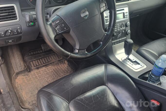 Volvo V70 3 generation wagon