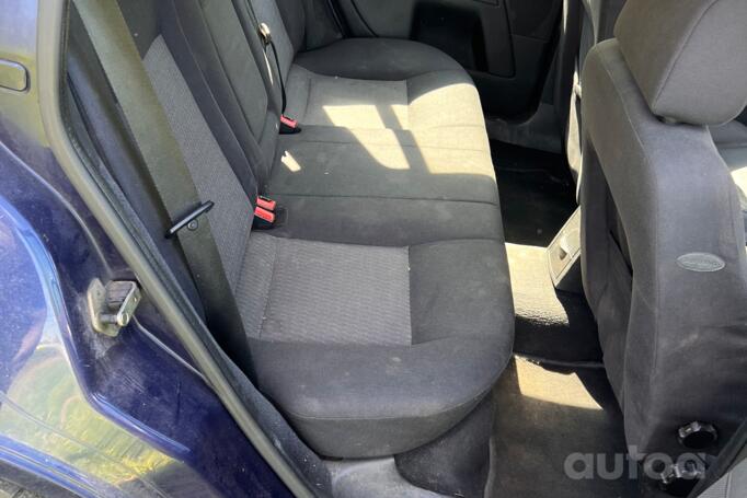 Ford Mondeo 3 generation [restyling] wagon 5-doors