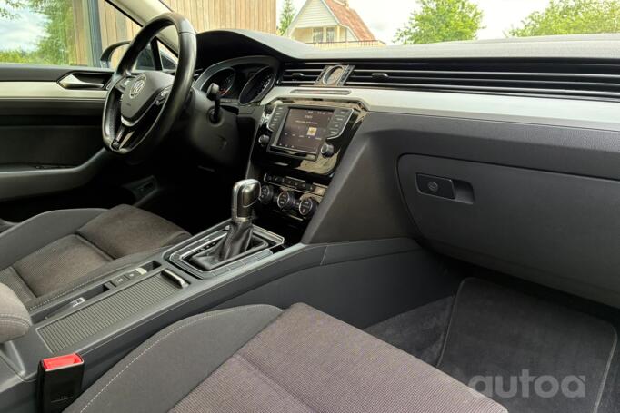 Volkswagen Passat B8 Variant wagon 5-doors