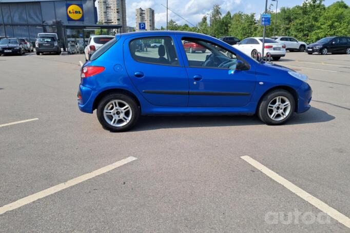 Peugeot 206 2 generation Hatchback 5-doors