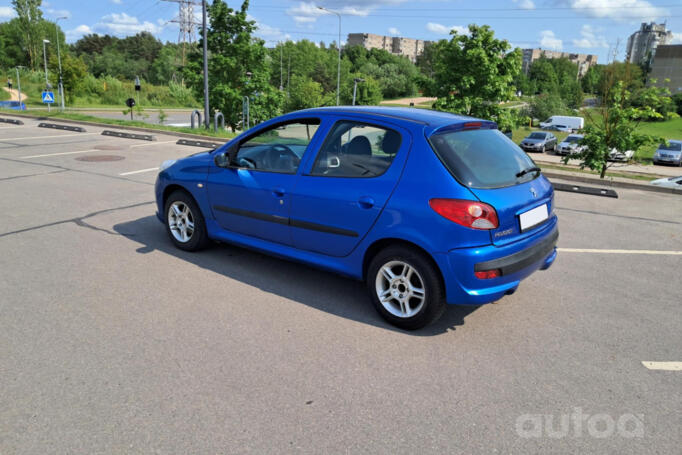 Peugeot 206 2 generation Hatchback 5-doors