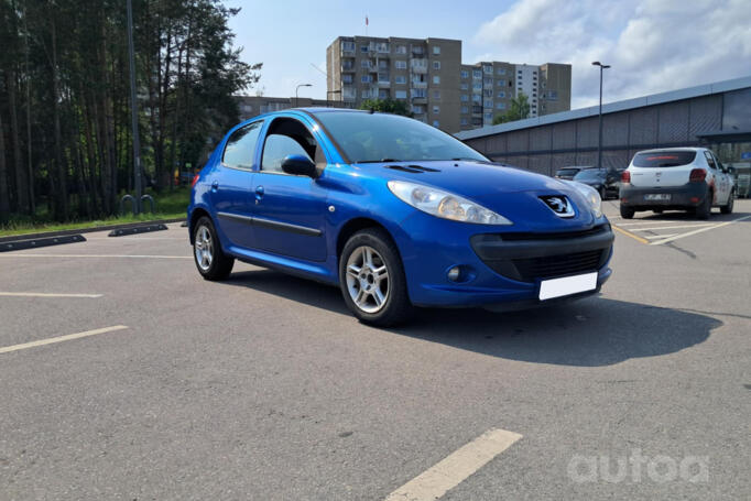 Peugeot 206 2 generation Hatchback 5-doors