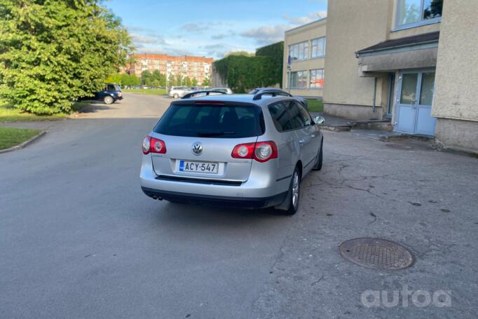 Volkswagen Passat B6 wagon 5-doors