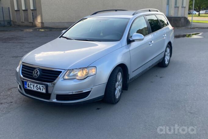 Volkswagen Passat B6 wagon 5-doors