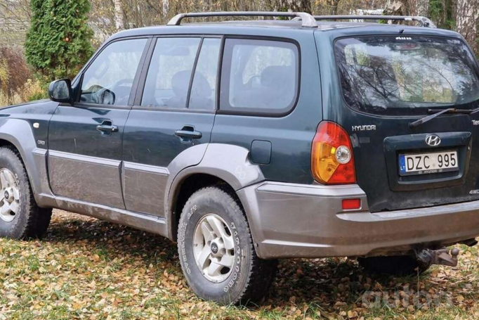 Hyundai Terracan 1 generation SUV