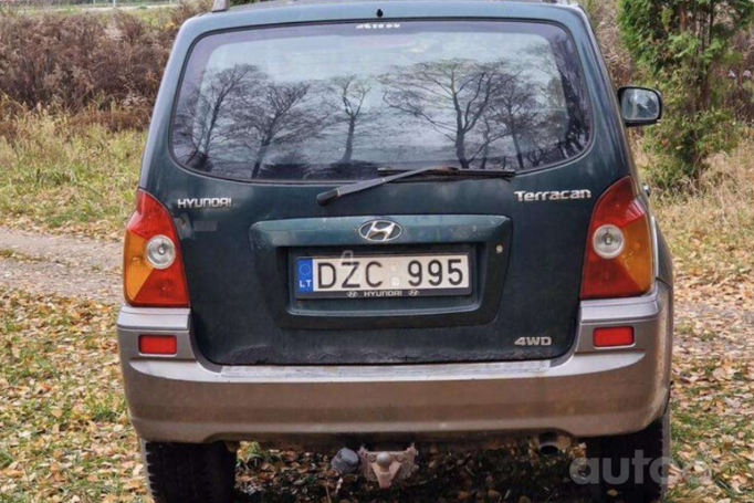 Hyundai Terracan 1 generation SUV