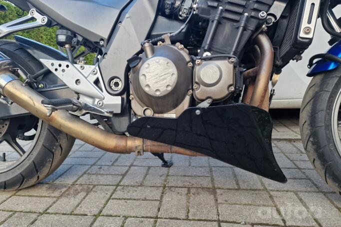 Kawasaki ZR