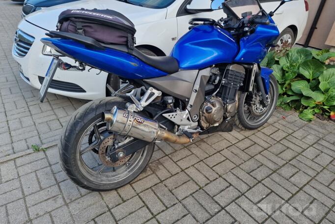 Kawasaki ZR