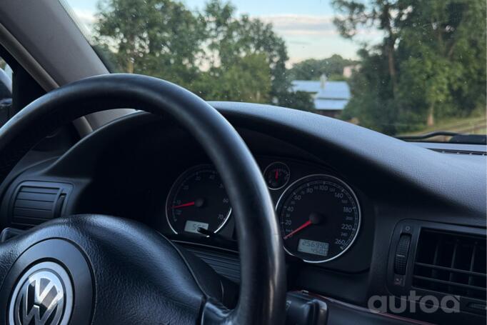 Volkswagen Passat B5.5 [restyling] Sedan