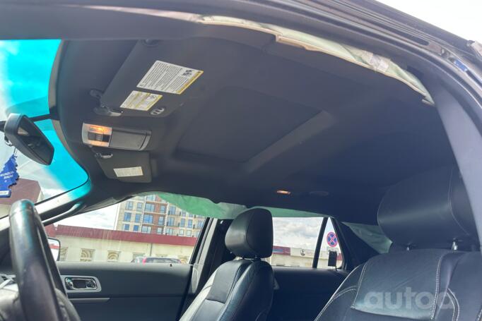 Ford Explorer 5 generation Sport SUV 5-doors