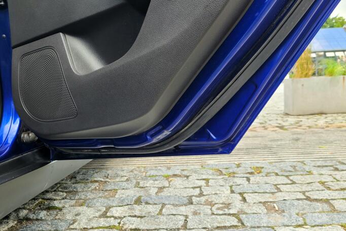 Ford Focus 3 generation wagon 5-doors
