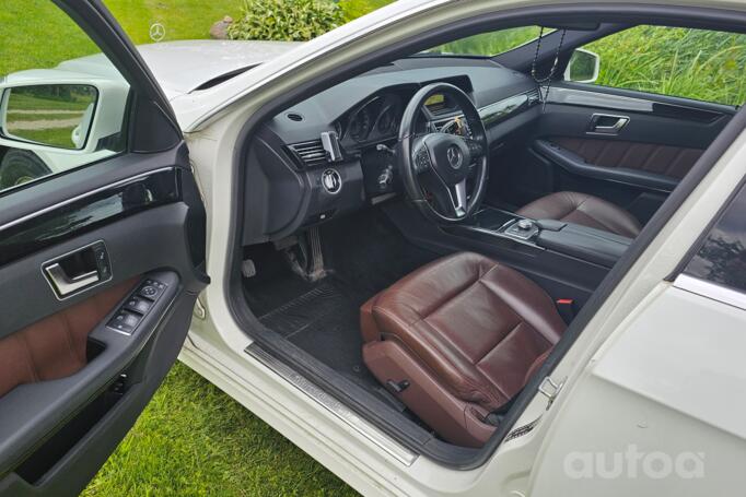 Mercedes-Benz E-Class W212/S212/C207/A207 wagon 5-doors