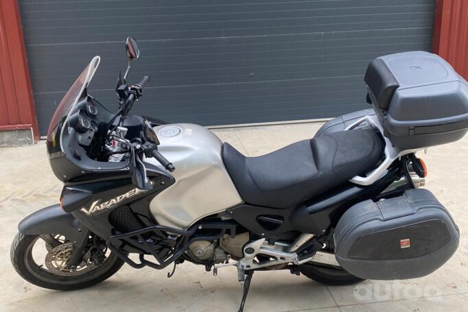 Honda XL