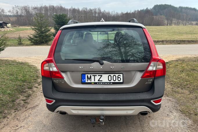 Volvo XC70 3 generation wagon