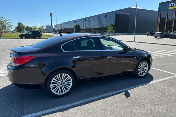 Opel Insignia A Sedan 4-doors
