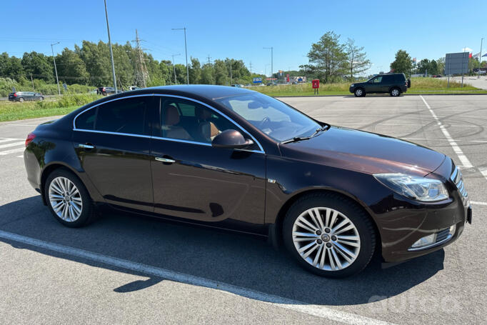 Opel Insignia A Sedan 4-doors