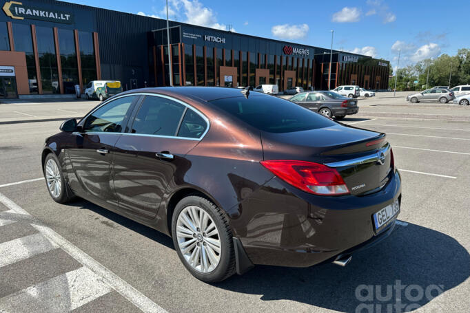 Opel Insignia A Sedan 4-doors