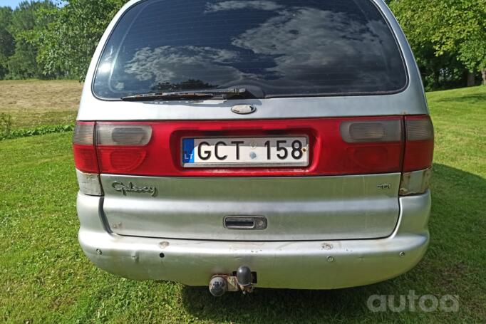 Ford Galaxy 1 generation Minivan 5-doors