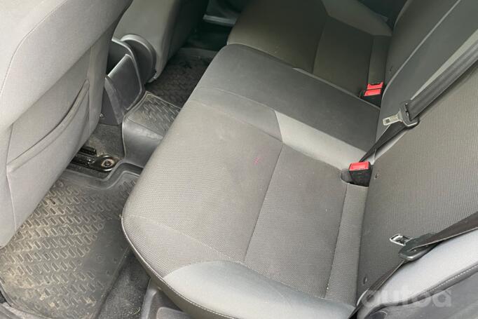 Ford Focus 3 generation wagon 5-doors