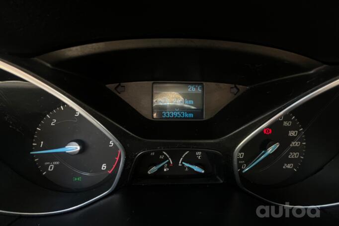 Ford Focus 3 generation wagon 5-doors