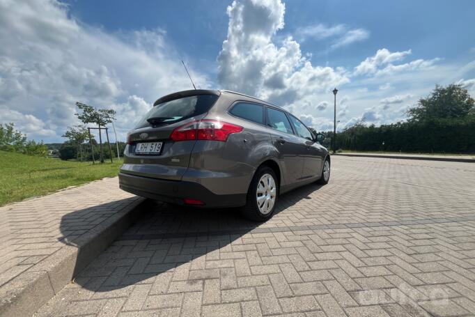 Ford Focus 3 generation wagon 5-doors