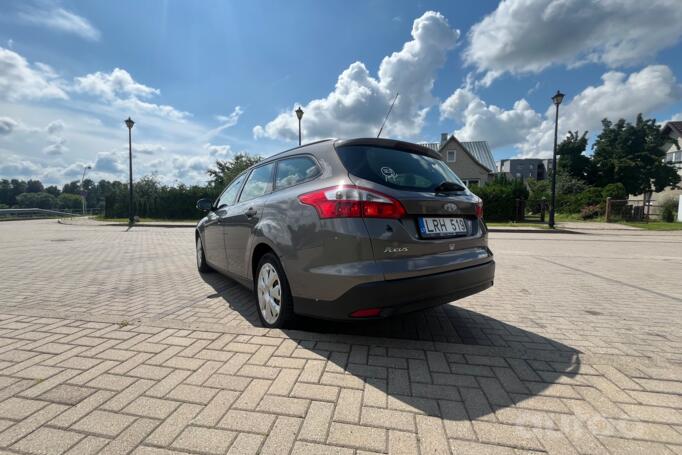 Ford Focus 3 generation wagon 5-doors